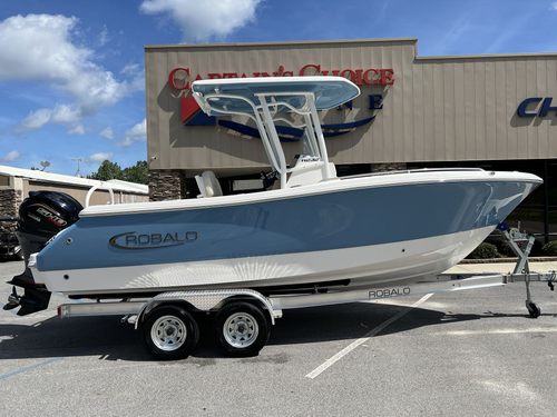 2026 Robalo 232 EX