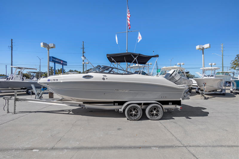 2022 Stingray 231 DC