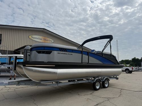 2026 Bennington 23 LXSFB SPS Plus