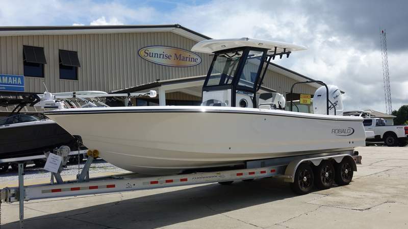 2026 Robalo 266 Cayman