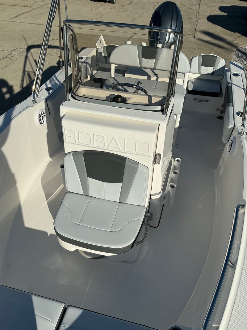 Boat Image 14