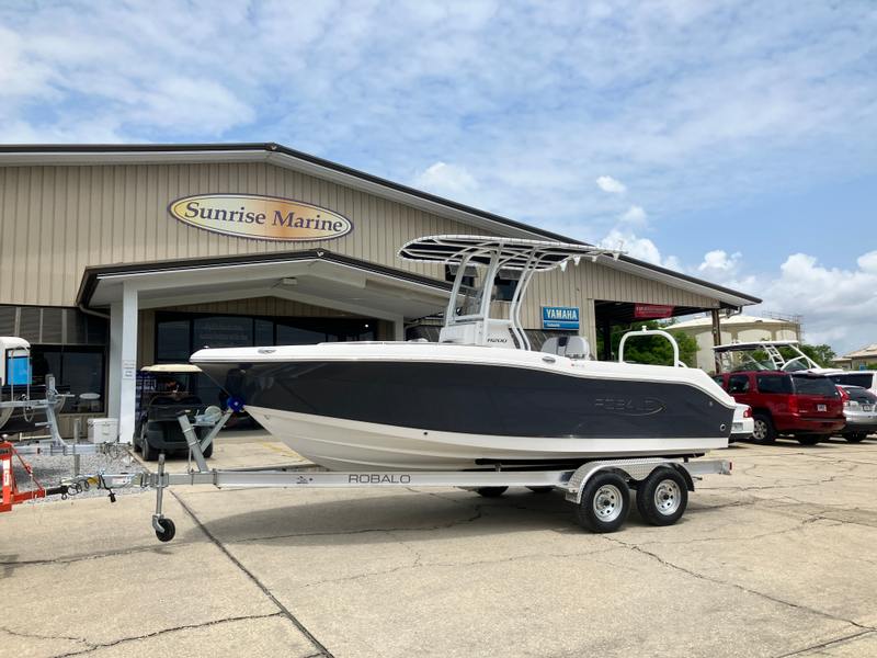 2026 Robalo 200 CC
