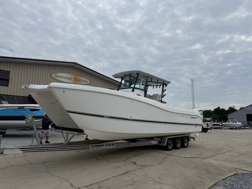 2026 World Cat 325 CC