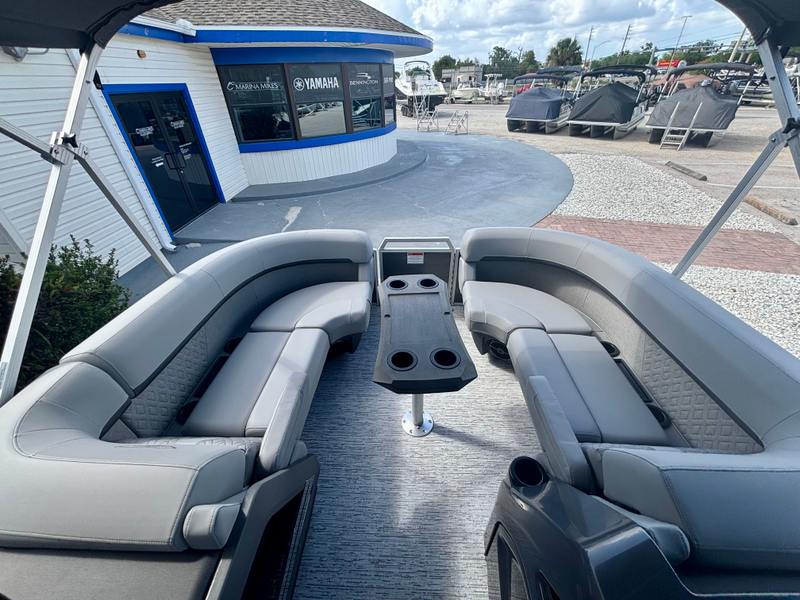 Boat Image 10