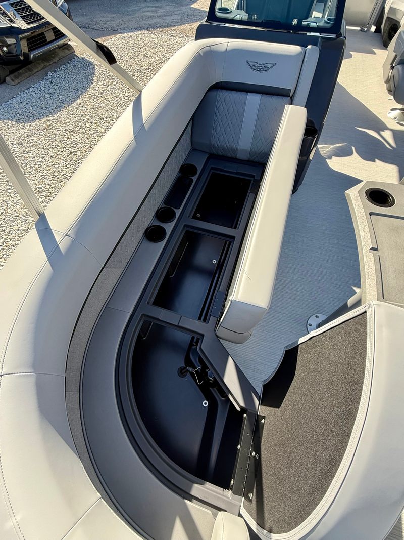 Boat Image 11