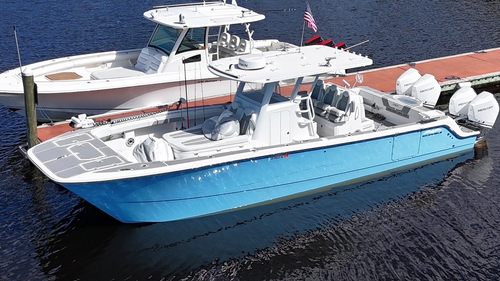 2025 Invincible 35 Catamaran