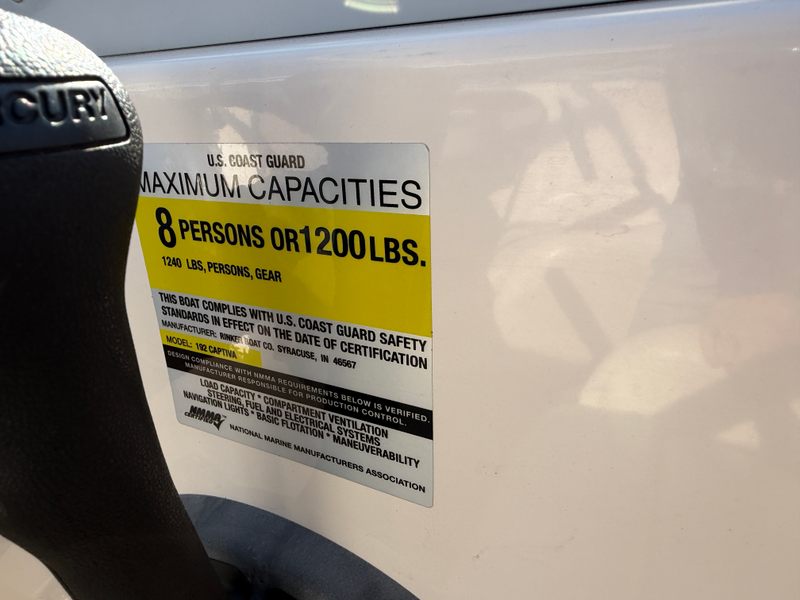 2003 Rinker 192 Captiva