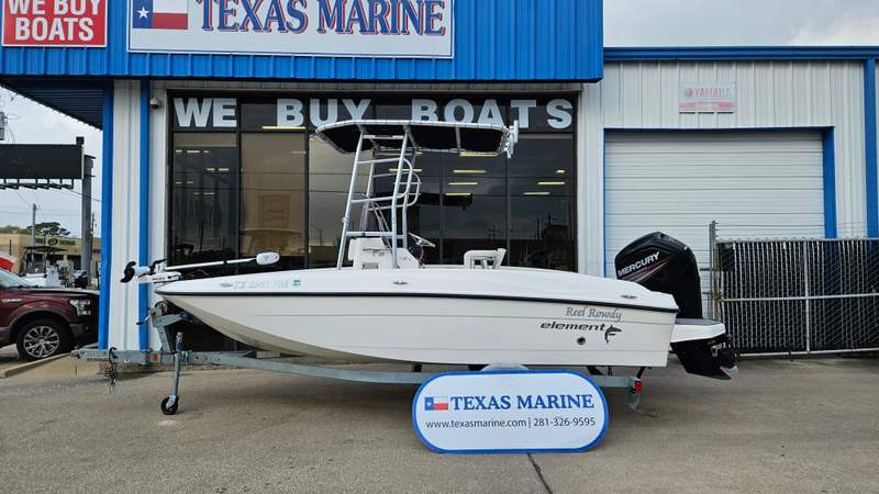2019 Bayliner F18