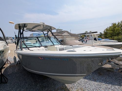 2024 Cobia 240 DC