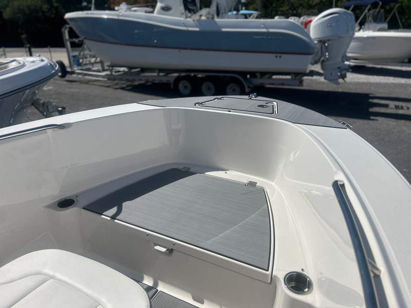 Boat Image 12