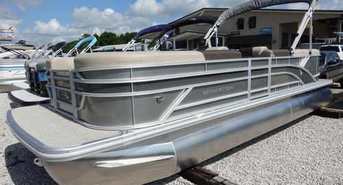 2025 Bennington 23 SSR SPS