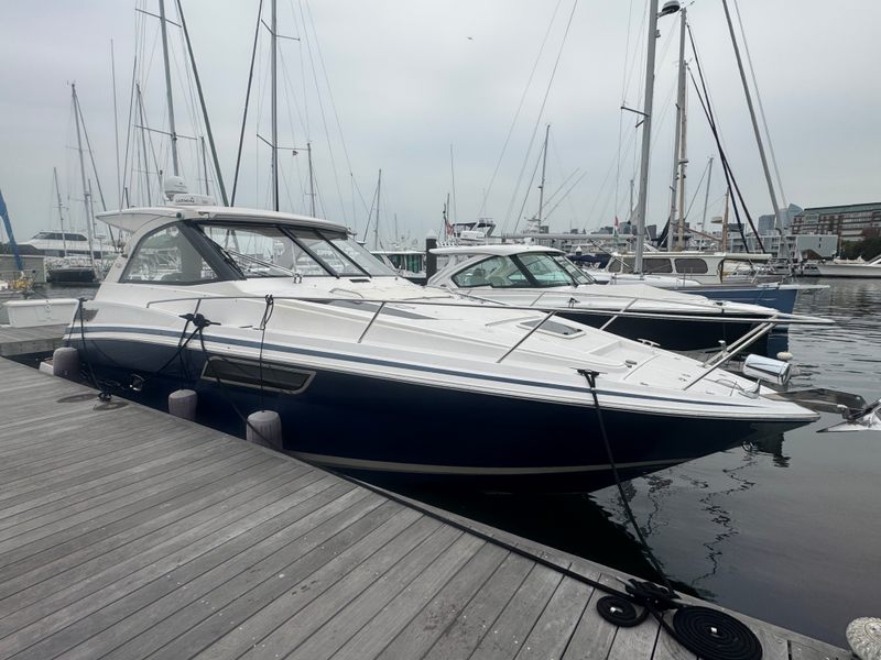 2013 Regal 35 Sport Coupe