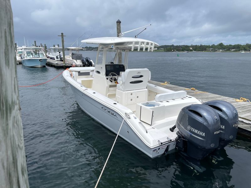 2021 Cobia 240 CC
