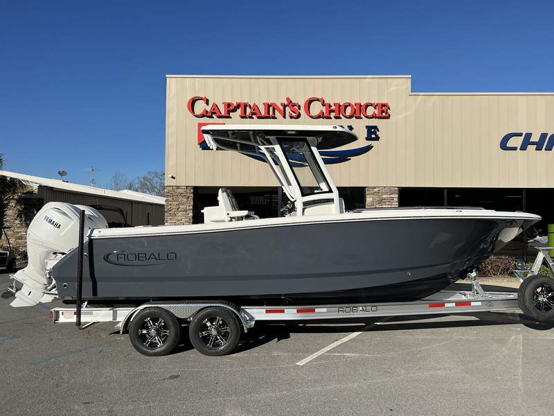 2025 Robalo 250 CC